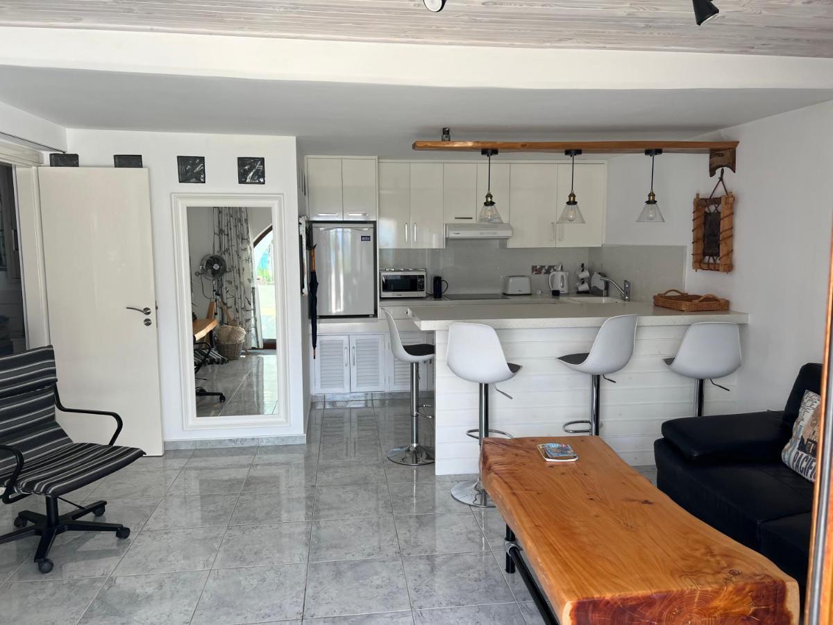 Pissouri Beach Front Apartments Exterior photo