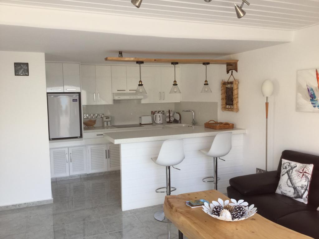 Pissouri Beach Front Apartments Exterior photo